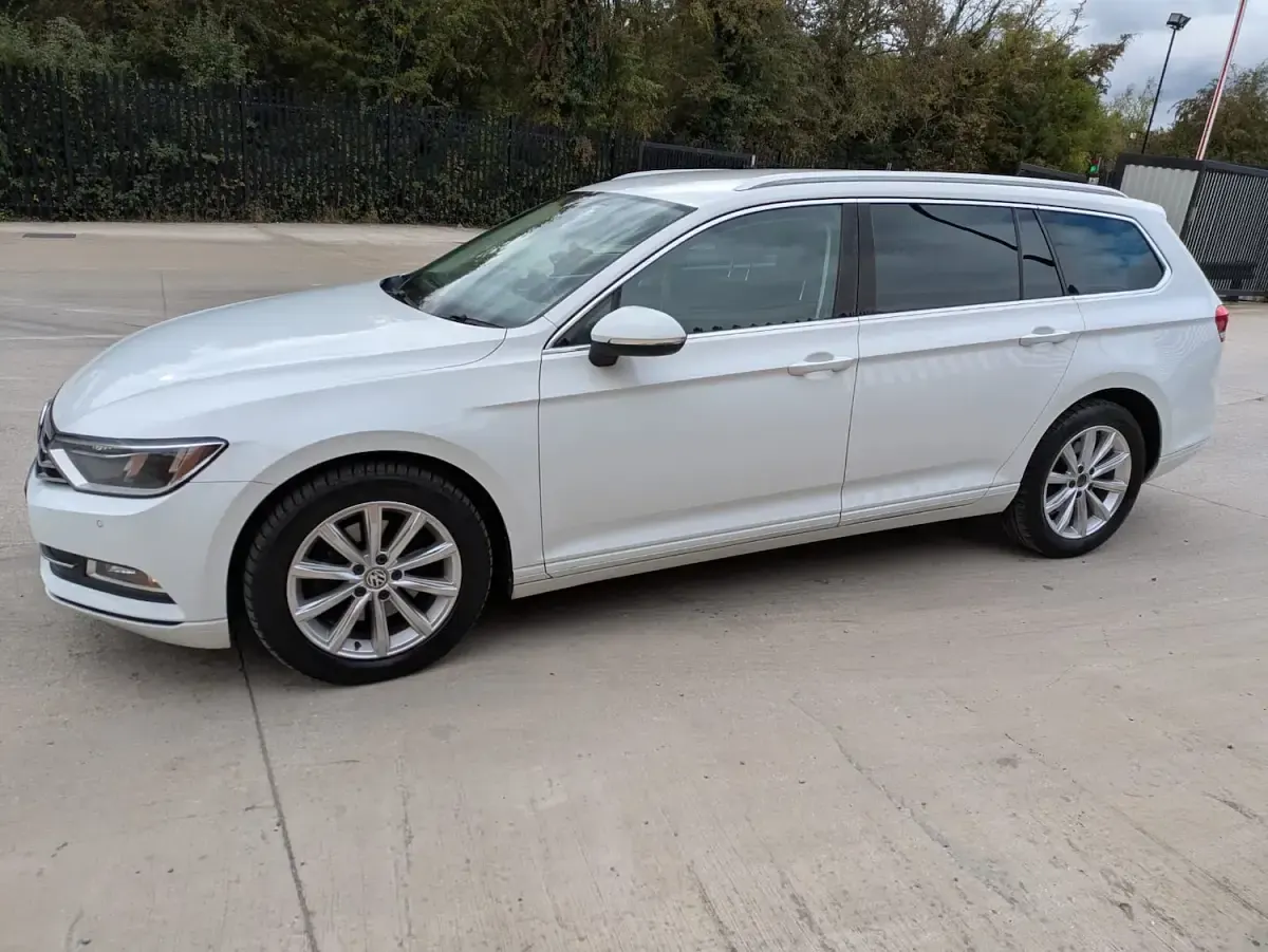 Used VW Passat Business 2017 White Estate