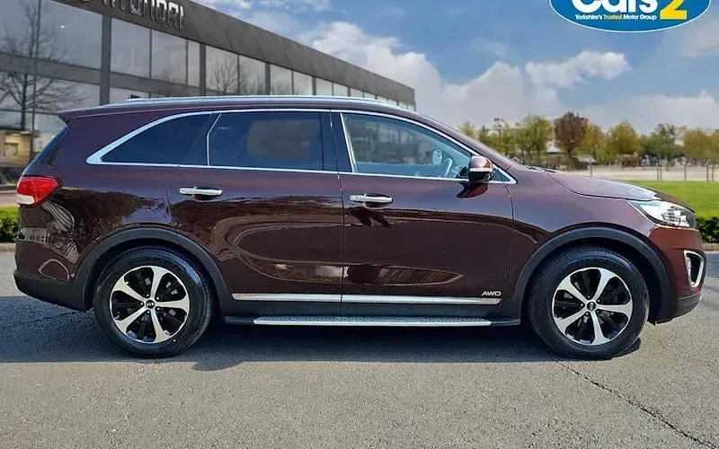 Used Kia Sorento 200 HP (147 kW) 2016 Red SUV