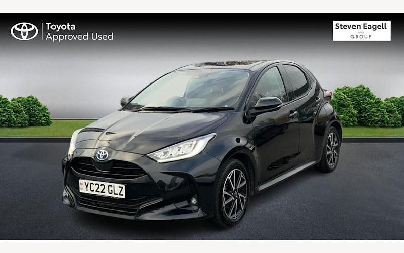 Used Toyota Yaris Hybrid Design 116 HP (85 kW) 2025 Hatchback