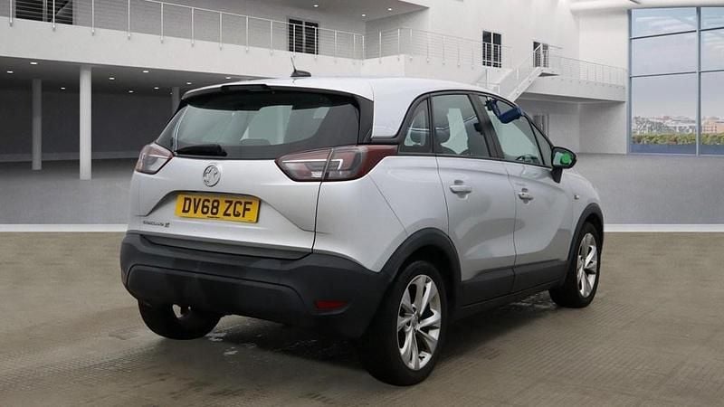 Used Vauxhall Crossland X 81 HP (59 kW) 2018 Silver SUV