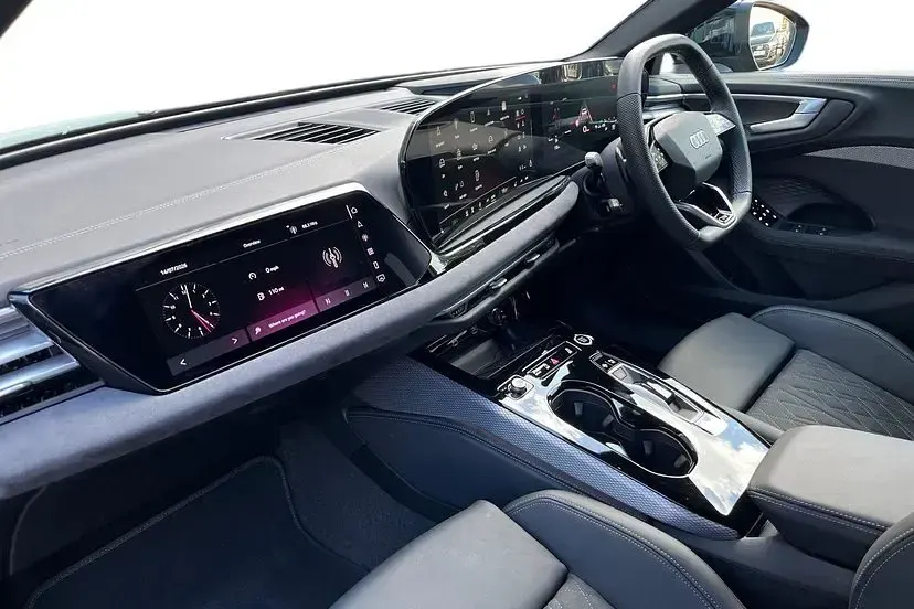 Used Audi A5 Advanced 201 HP (147 kW) 2025 Mythos black Estate