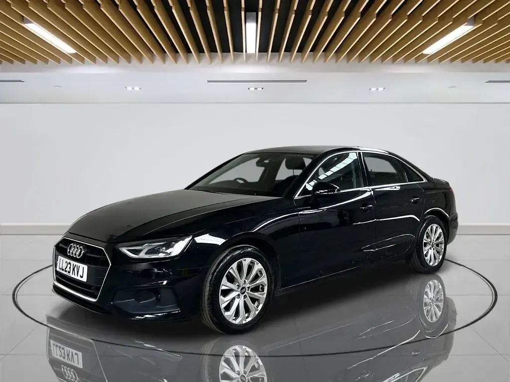 Used Audi A4 Advanced 150 HP (110 kW) 2023 Black Sedan