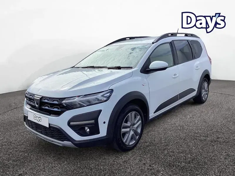 Used Dacia Jogger Comfort 110 HP (80 kW) 2022 White MPV