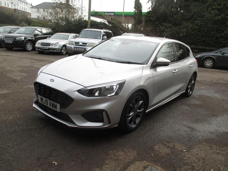 Used Ford Focus ST-Line 2019 Silver Hatchback