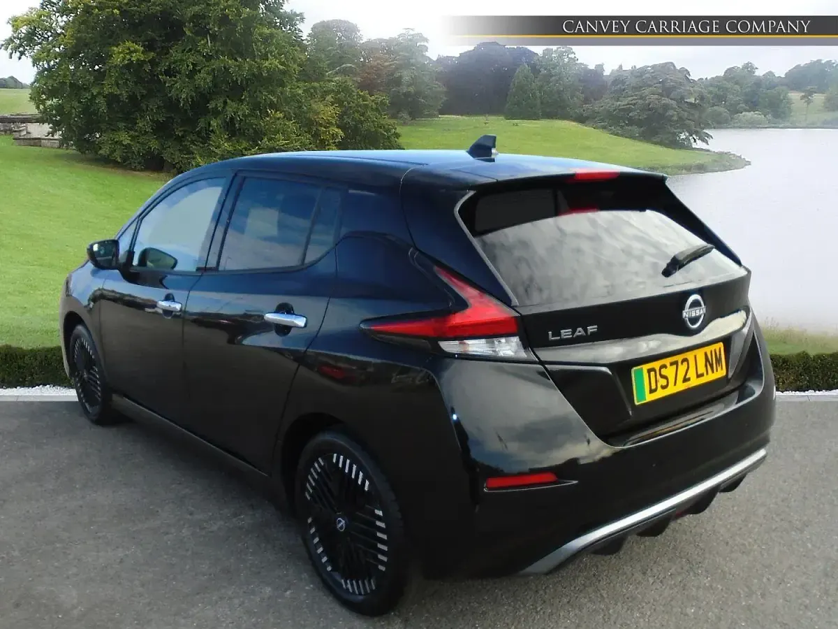 Used Nissan Leaf N-Connecta 110 kW (150 HP) 2022 Black Hatchback