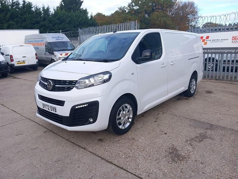 White Used 2022 Vauxhall Vivaro Sportive Van | £12,495 (Fair price) - Image 1/4