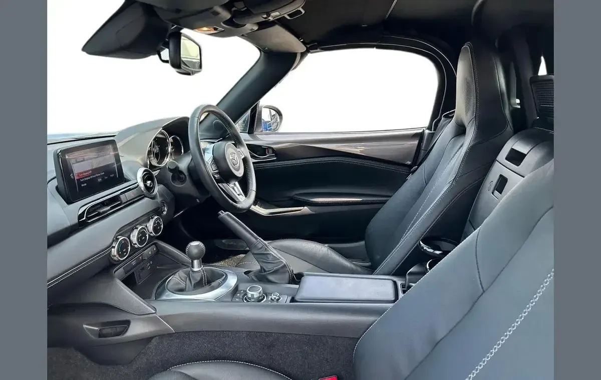Used Mazda MX5 Inclusive 184 HP (135 kW) 2022 Grey Cabriolet