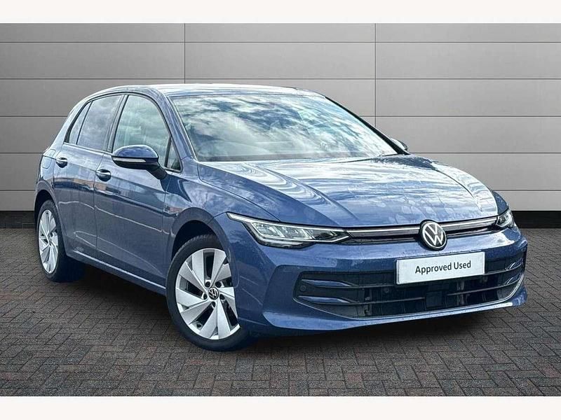 Blue Used 2024 VW Golf VIII Match Hatchback | £20,499 (Fair price) - Image 1/4