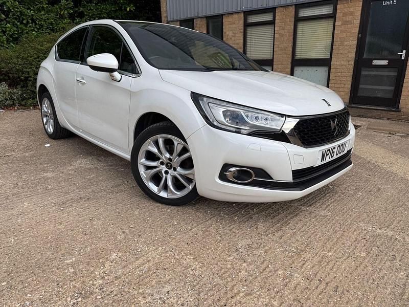 White Used 2016 DS Automobiles DS4 Prestige Hatchback | £5,440 (Good price) - Image 1/4