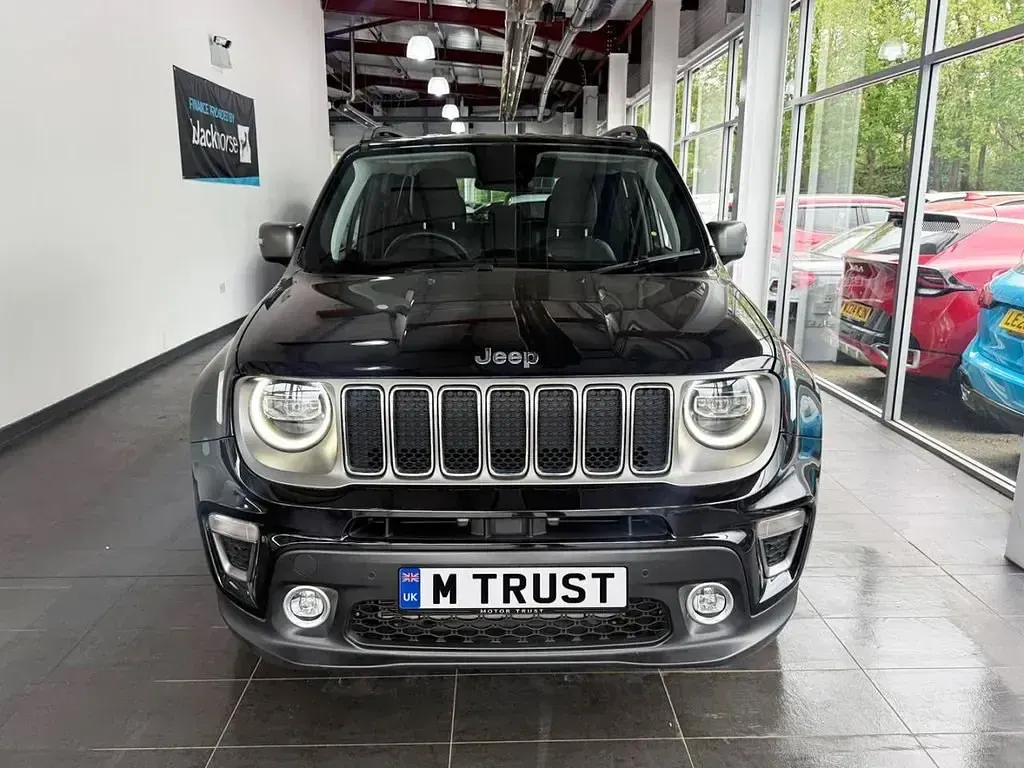 Begagnad Jeep Renegade Limited 2021 Svart SUV
