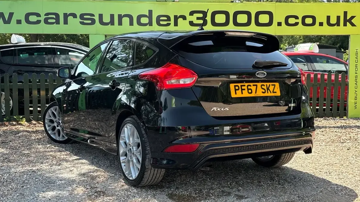 Used Ford Focus ST-Line X 140 HP (102 kW) 2018 Black Hatchback