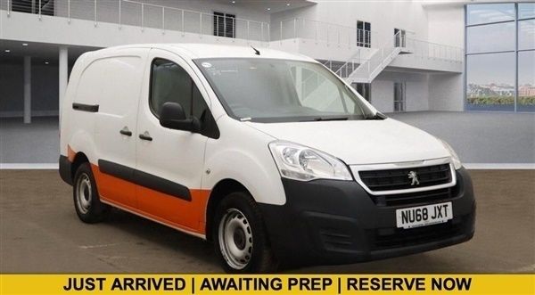 White Used 2018 Peugeot Partner S Van | £7,995 (Fair price) - Image 1/1