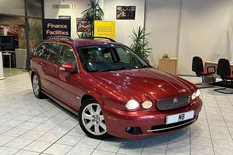 Red Used 2009 Jaguar X-type SE Estate | £2,493 (Good price) - Image 1/1