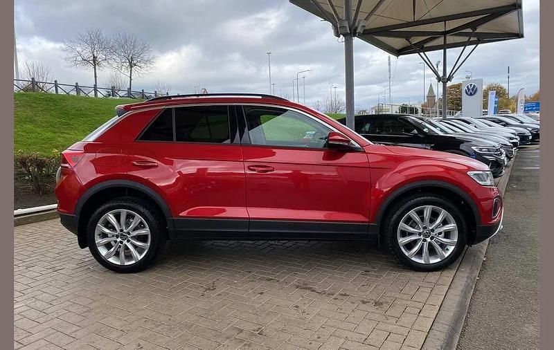 Used VW T-Roc Match 116 HP (85 kW) 2025 Black SUV