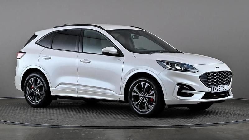 Used Ford Kuga ST-Line 150 HP (110 kW) 2023 White SUV