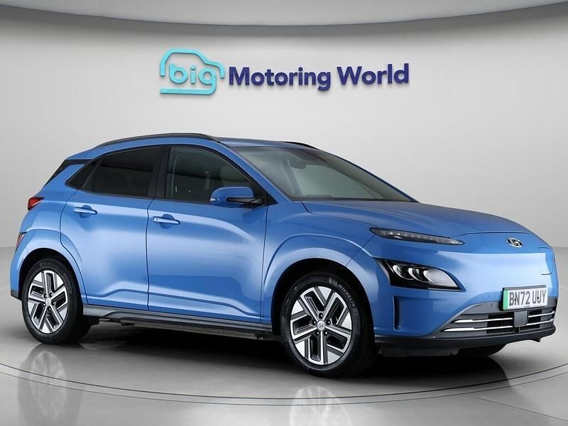 Blue Used 2022 Hyundai Kona Premium SUV | £14,900 (Fair price) - Image 1/4