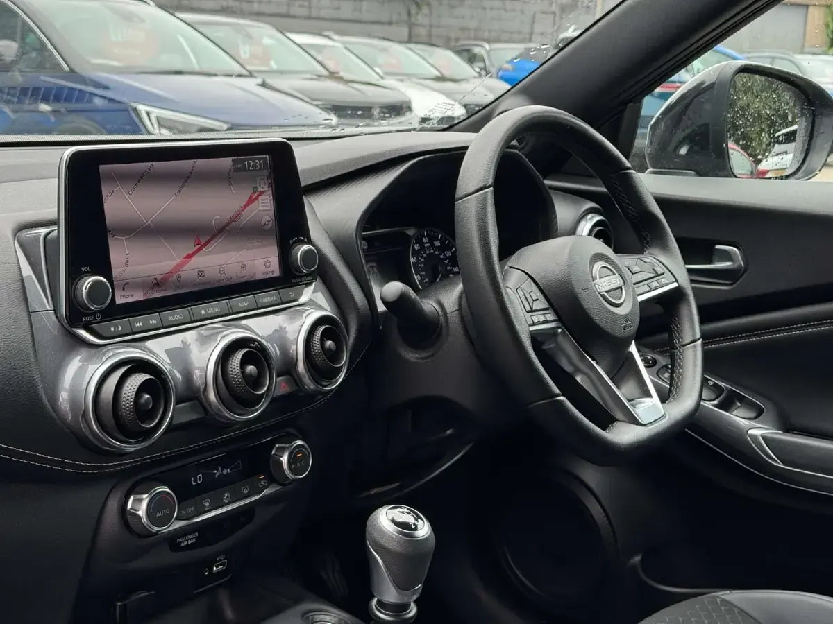 Used Nissan Juke N-Connecta 2023 Grey SUV