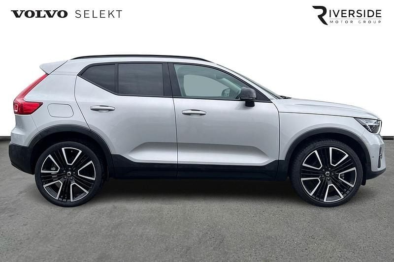 Used Volvo XC40 Ultra 2025 Silver SUV