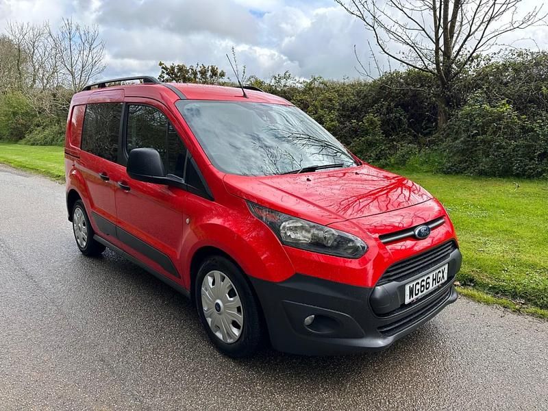 Usado Ford Transit Connect 2016 Vermelho Monovolume