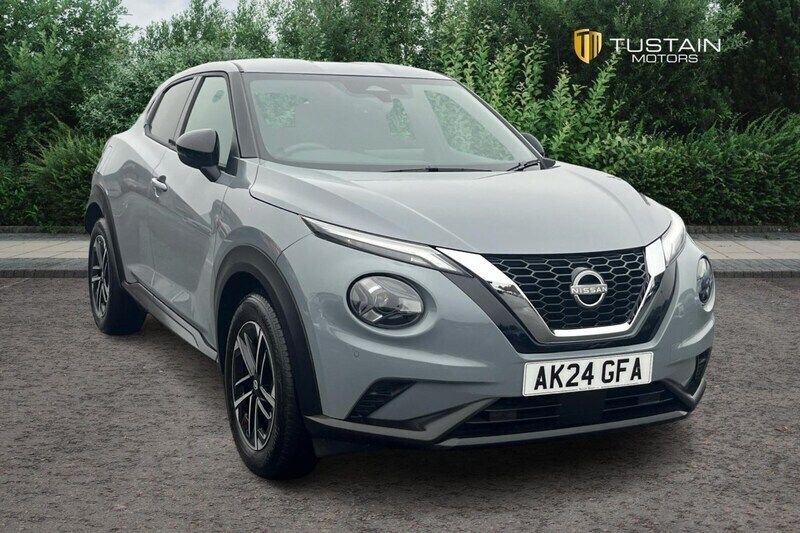 Grey Used 2024 Nissan Juke N-Connecta SUV | £19,499 (Fair price) - Image 1/4
