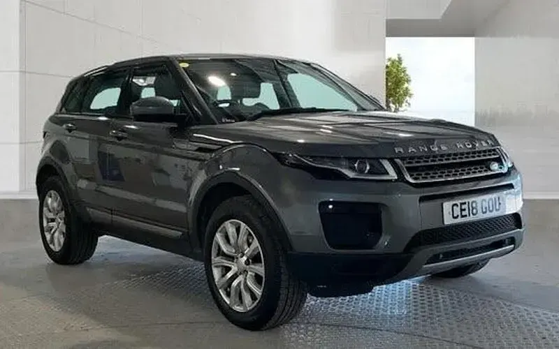 Begagnad Land Rover Range Rover evoque SE 150 HK (110 kW) 2018 Halvkombi