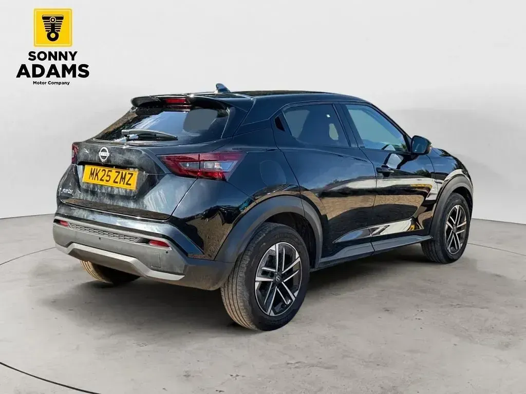 Used Nissan Juke N-Connecta 114 HP (83 kW) 2025 Black SUV