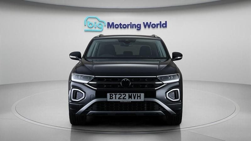 Used VW T-Roc Style 150 HP (110 kW) 2022 Black SUV