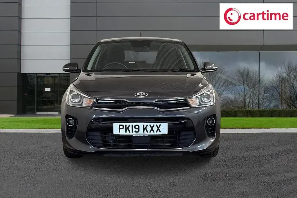 Used Kia Rio 84 HP (61 kW) 2019 Grey Hatchback