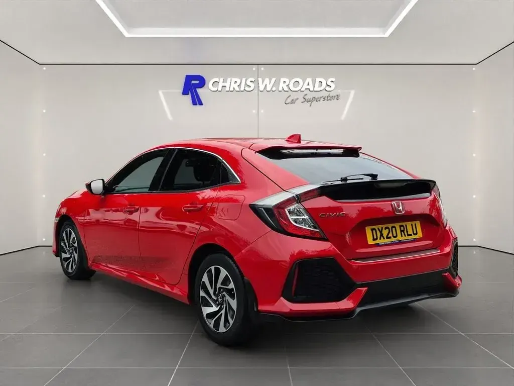 Used Honda Civic SE 126 HP (92 kW) 2020 Red Hatchback