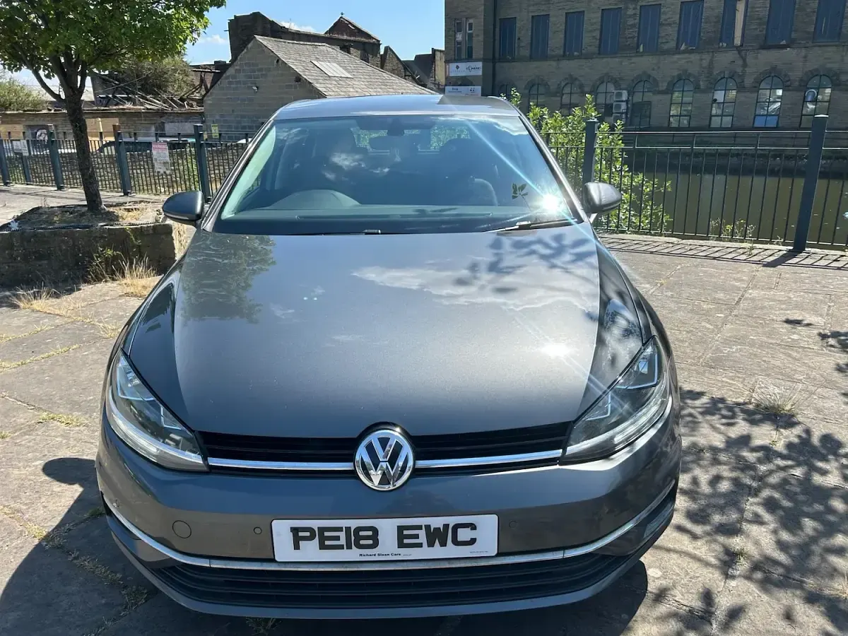 Used VW Golf VII SE 115 HP (84 kW) 2018 Grey Hatchback