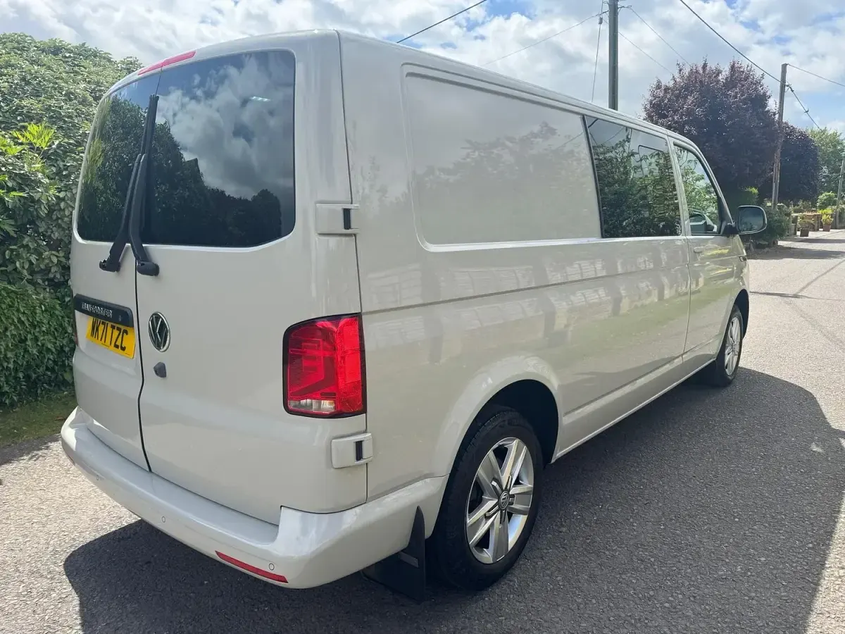Used VW Transporter Highline 2021 Grey Van