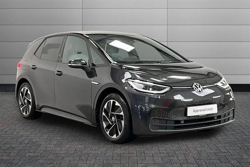 Used VW ID.3 Pro Performance 150 kW (204 HP) 2021 Manganese grey with black roof Hatchback
