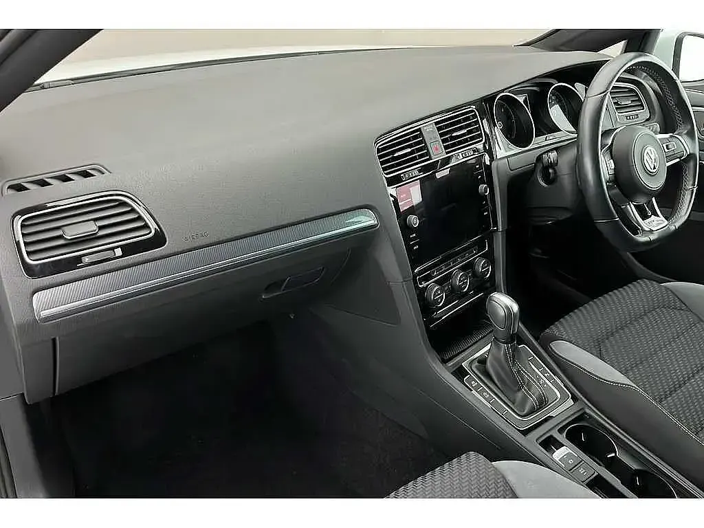 Used VW Golf VII 150 HP (110 kW) 2020