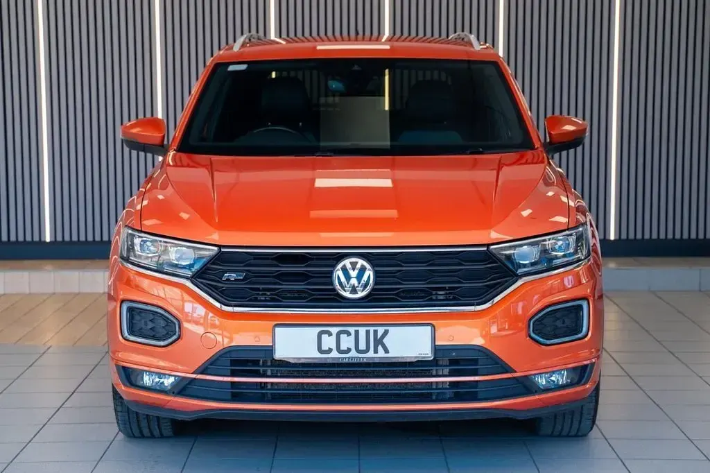 Used VW T-Roc R-line 150 HP (110 kW) 2019 Orange SUV