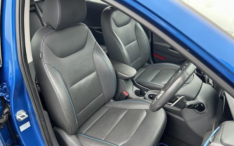 Used Hyundai Ioniq Premium SE 141 HP (103 kW) 2019 Hatchback