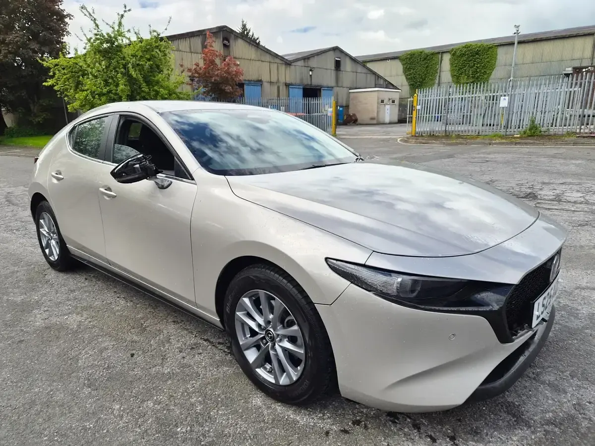 Used Mazda 3 Center-Line 2025 Silver Hatchback