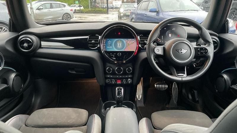 Used Mini John Cooper Works Hatch 228 HP (167 kW) 2022 Green Hatchback