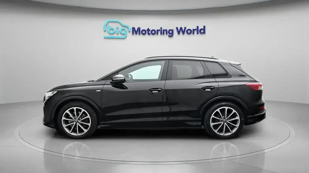 Used Audi Q4 e-tron S-Line 150 kW (204 HP) 2022 SUV