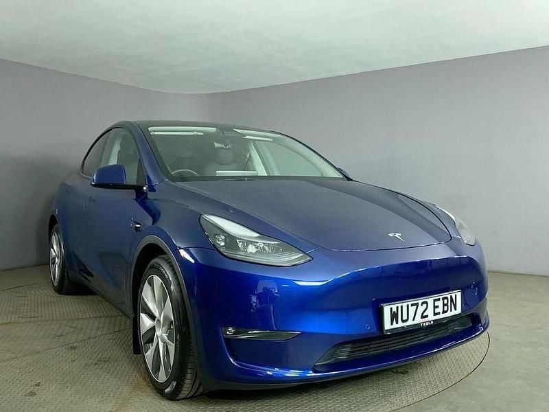 Blue Used 2022 Tesla Model Y Long Range AWD SUV | £21,999 (Fair price) - Image 1/4