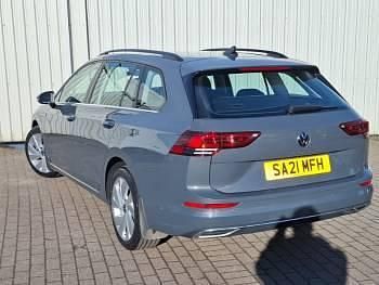 Used VW Golf VIII Style 130 HP (95 kW) 2021 Grey Estate