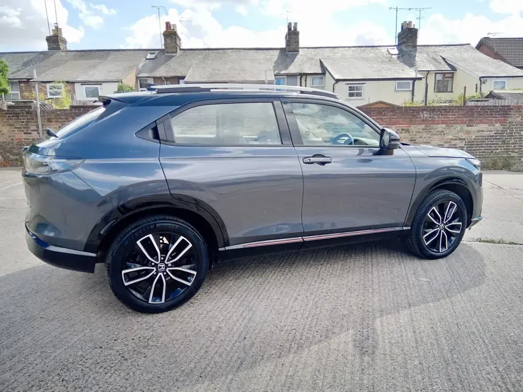 Used Honda HR-V Advance 2022 Grey SUV