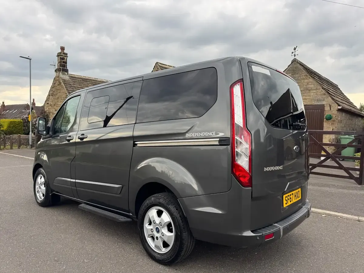 Used Ford Tourneo Titanium 2017 Grey MPV
