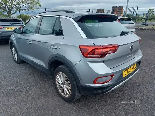 Used VW T-Roc Life 150 HP (110 kW) 2023 Silver SUV