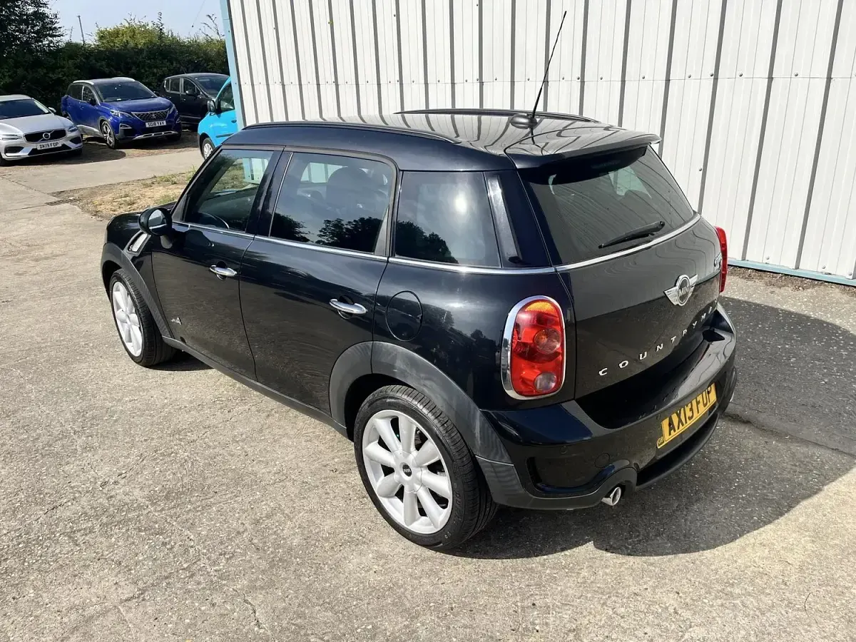 Used Mini Cooper SD Countryman 143 HP (105 kW) 2013 Black SUV
