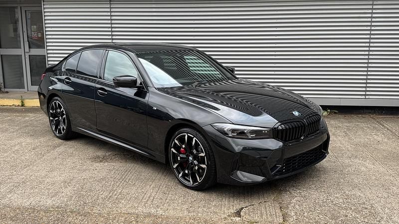 Black Used 2025 BMW 320 M Sport | £37,400 (Expensive) - Image 1/4