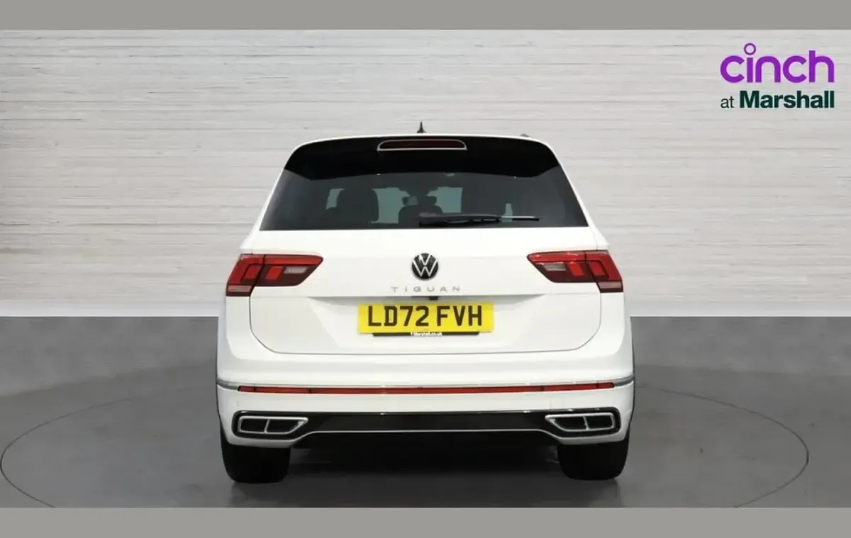 Used VW Tiguan R-line 150 HP (110 kW) 2022 White SUV