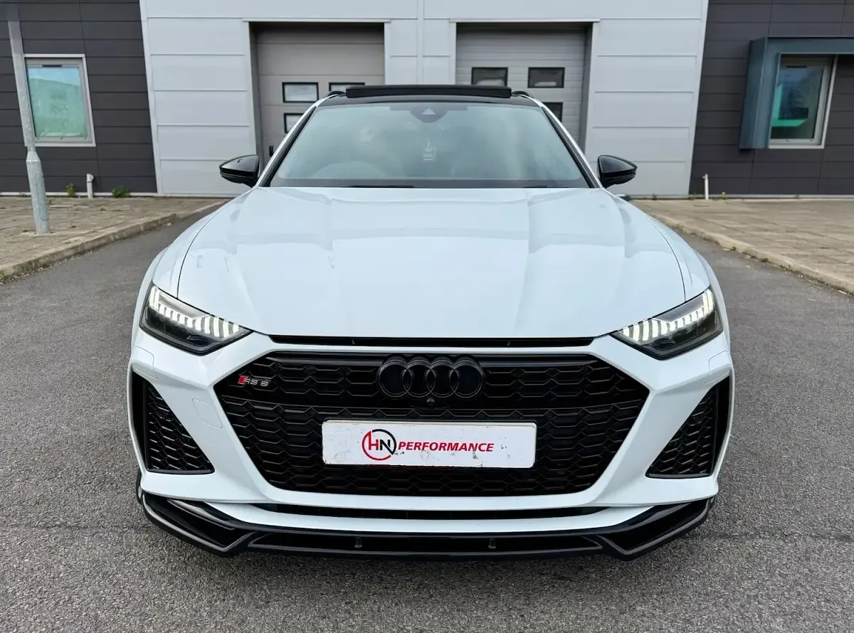 Used Audi RS6 Design 591 HP (434 kW) 2020 White Estate