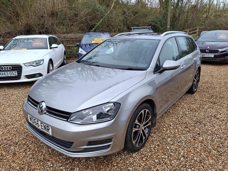 Begagnad VW Golf VII GT 184 HK (135 kW) 2017 Silver Kombi
