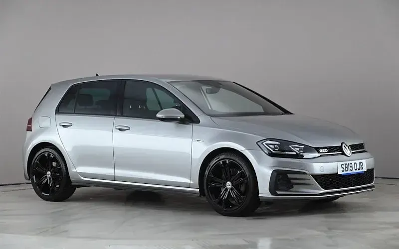 Second-hand VW Golf VII GTD 184 CP (135 kW) 2019 Hatchback