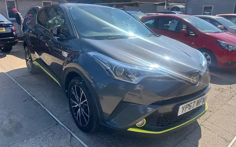 Used Toyota C-HR 116 HP (85 kW) 2017 SUV